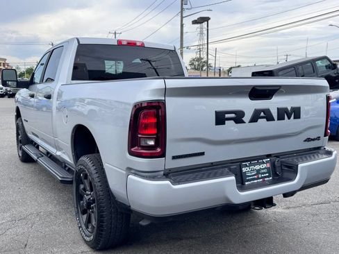 Used 2026 RAM 2500 Big Horn AWD/4WD image 5