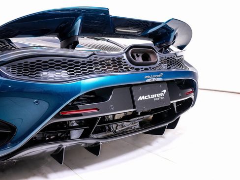 Used 2025 McLaren 750S Spider image 14