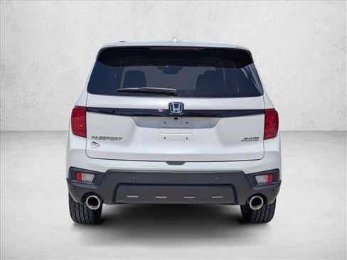 Used 2024 Honda Passport EX-L image 4