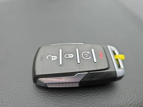 Used 2025 RAM 1500 Big Horn image 27