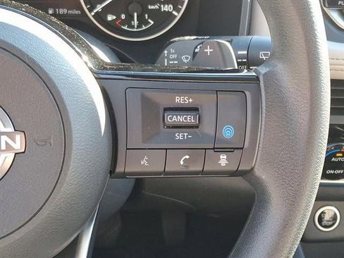 Certified 2023 Nissan Rogue SV image 22