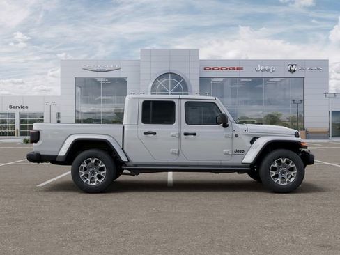 New 2026 Jeep Gladiator Sport image 21