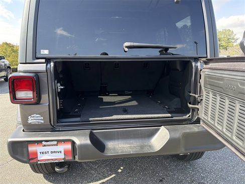 New 2026 Jeep Wrangler Sport S image 18