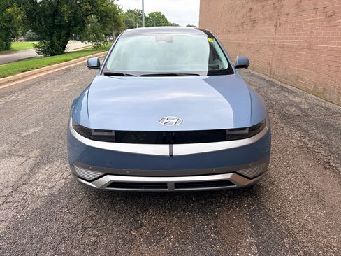 Used 2023 Hyundai Ioniq 5 Limited AWD/4WD image 9