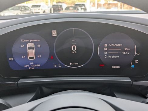 New 2025 Porsche Macan 4S Electric image 16