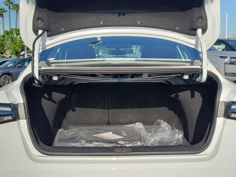 New 2026 Nissan Sentra SV w/ Floor Mat Package FWD image 3