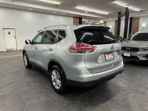 Used 2015 Nissan Rogue SV w/ SV Premium Package image 7