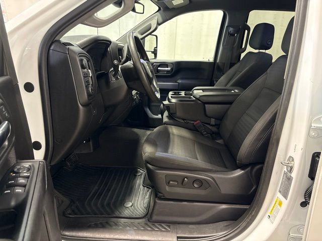 Used 2024 Chevrolet Silverado 2500 Custom w/ Custom Value Package AWD/4WD image 13