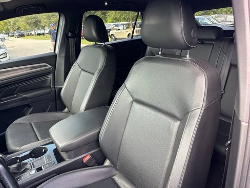 Used 2020 Volkswagen Atlas Cross Sport SEL FWD image 10