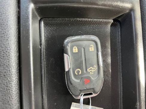 Used 2021 Chevrolet Silverado 1500 LT w/ LPO, Dark Essentials Package AWD/4WD image 23