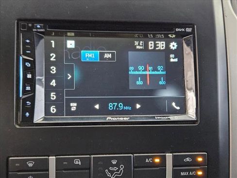 Used 2012 Ford F150 XLT w/ XLT Chrome Pkg image 10