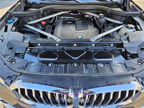 Used 2021 BMW X5 xDrive40i w/ Convenience Package image 26