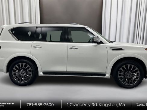 Certified 2024 Nissan Armada Platinum w/ Captain's Chairs Package image 4