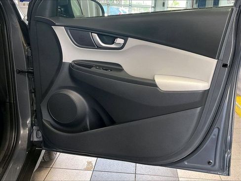 Used 2023 Hyundai Kona SEL w/ Convenience Package AWD/4WD image 12