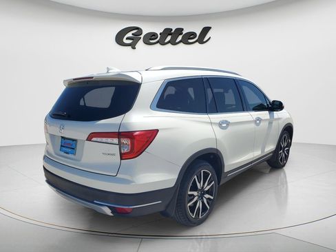 Used 2019 Honda Pilot Touring image 5