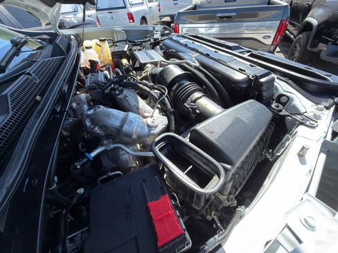 Used 2022 Chevrolet Silverado 2500 LT w/ Fleet Comfort Package AWD/4WD image 6