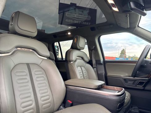 Used 2023 Rivian R1S Adventure image 22