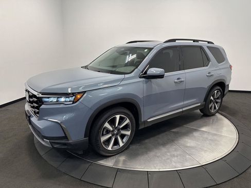 Certified 2024 Honda Pilot Elite image 4