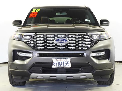Used 2020 Ford Explorer Platinum w/ Premium Technology Package AWD/4WD image 3