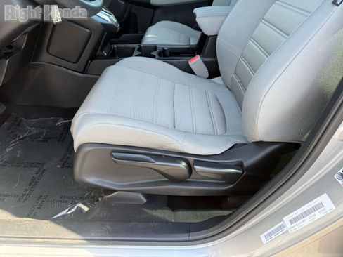 Certified 2020 Honda CR-V LX image 15