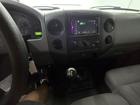 Used 2005 Ford F150 STX RWD image 15