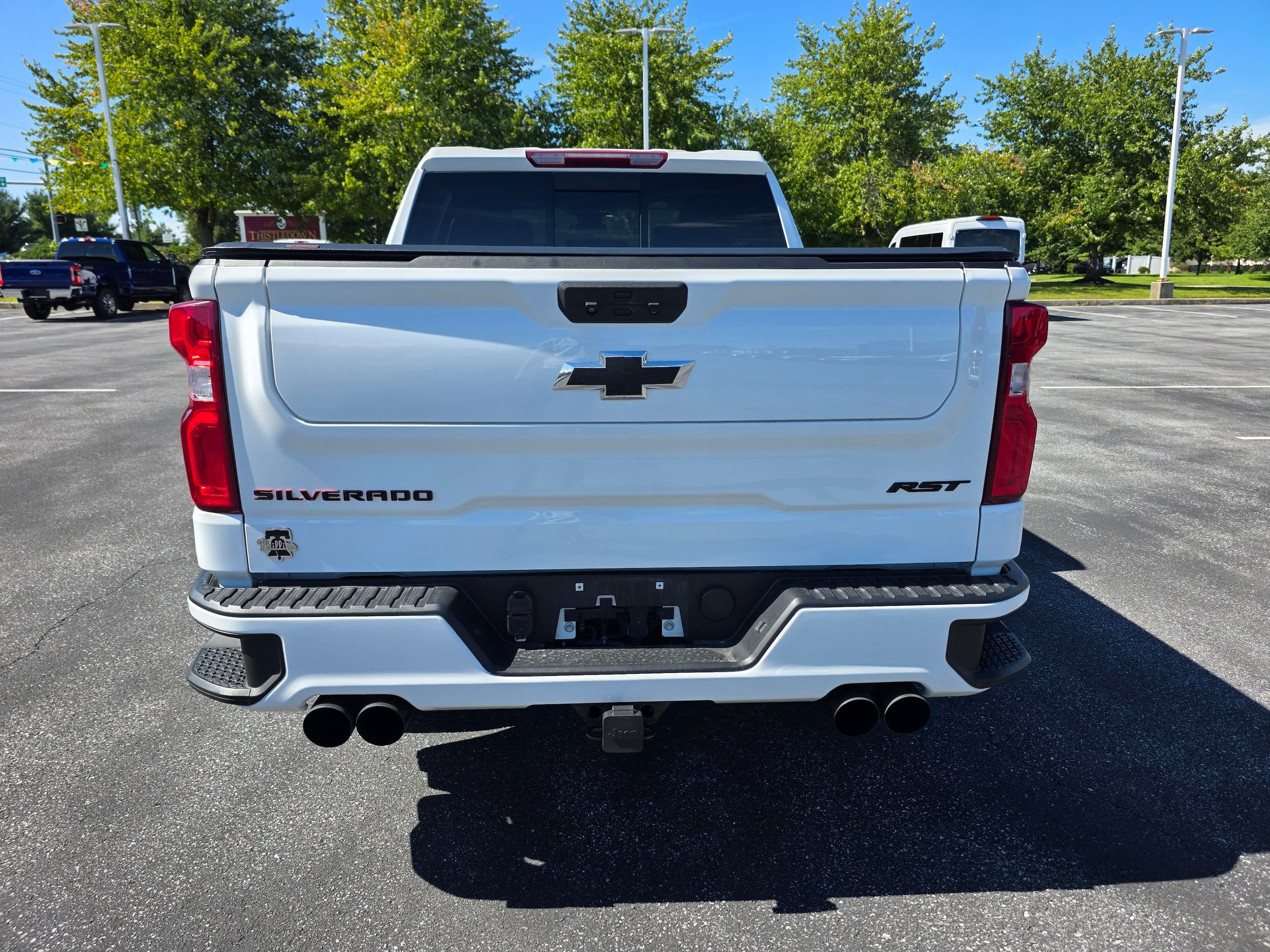 Used 2022 Chevrolet Silverado 1500 RST w/ Redline Edition AWD/4WD image 4