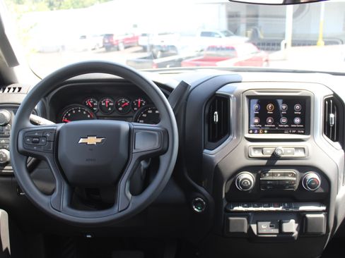 New 2026 Chevrolet Silverado 1500 Custom AWD/4WD image 13