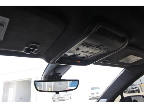 Used 2025 Cadillac XT6 Premium Luxury w/ Platinum Package FWD image 28