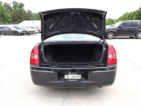 Used 2008 Chrysler 300 Touring RWD image 31