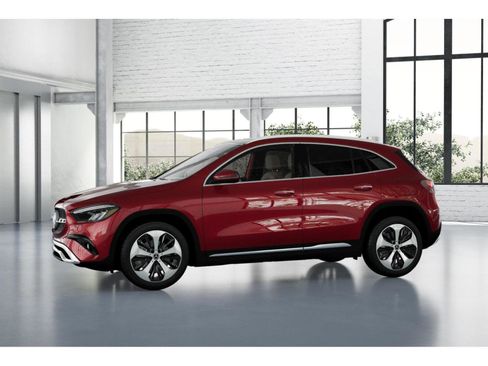 New 2025 Mercedes-Benz GLA 250 image 38