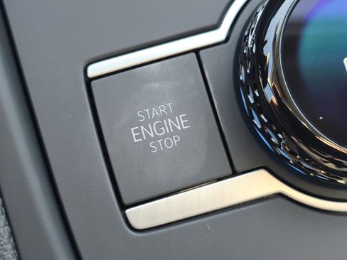 New 2026 Volkswagen Tiguan S image 22