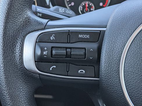 Used 2023 Kia K5 LXS image 18