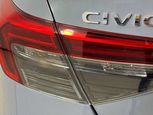 Used 2024 Honda Civic EX image 31