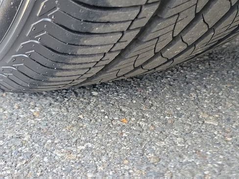 Used 2021 Ford Mustang Premium image 32