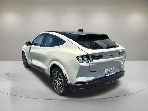 Certified 2025 Ford Mustang Mach-E Premium RWD image 4