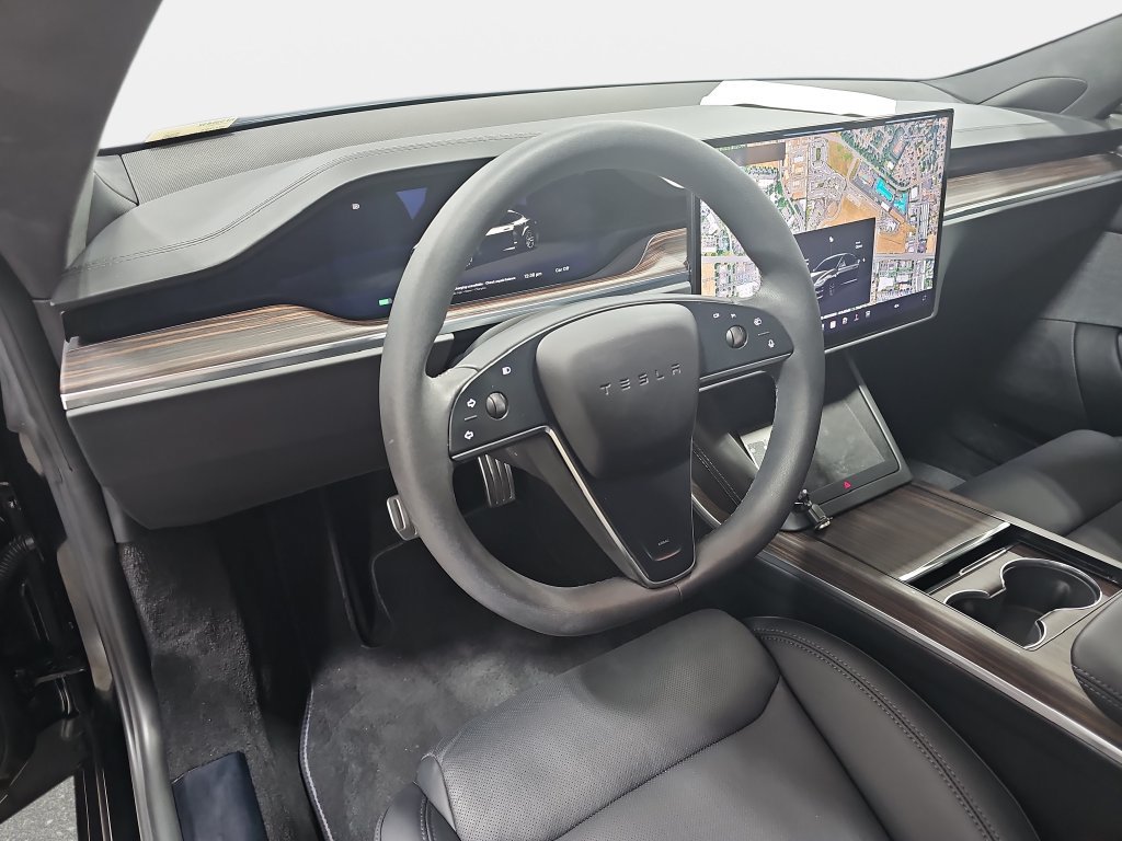 Used 2024 Tesla Model S AWD/4WD image 18
