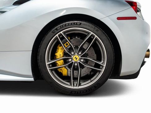 Used 2017 Ferrari 488 GTB image 14