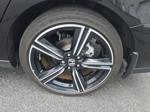 Used 2025 Honda Accord Sport image 11