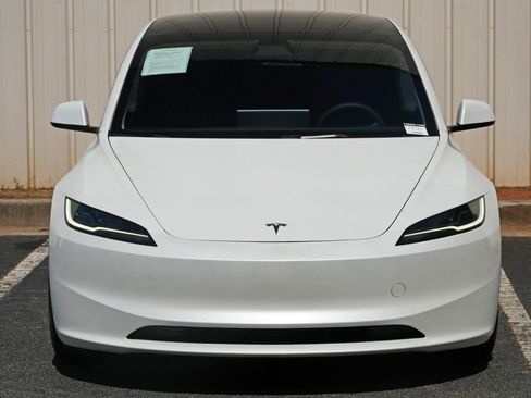 Used 2024 Tesla Model 3 Long Range AWD/4WD image 51