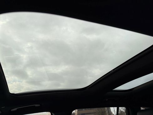 Certified 2024 Mercedes-Benz GLB 250 GLB 250 image 27