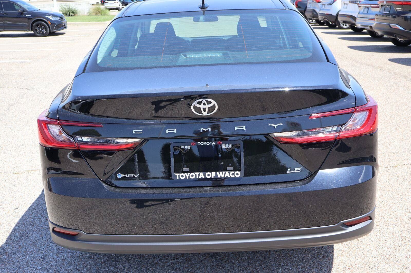 Used 2026 Toyota Camry LE FWD image 4