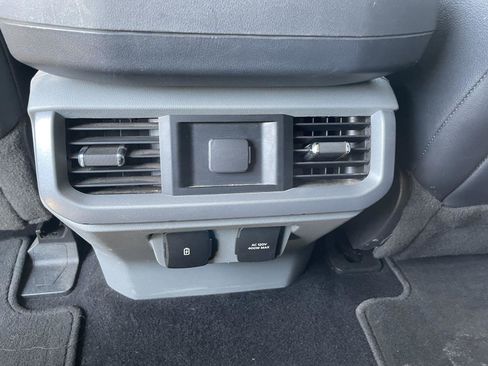 Used 2023 Ford F150 Lariat RWD image 24