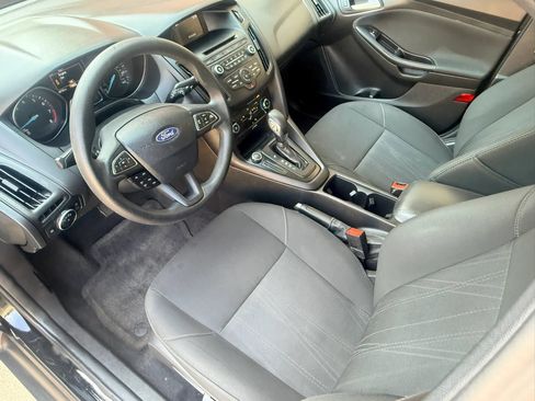 Used 2017 Ford Focus SE FWD image 17