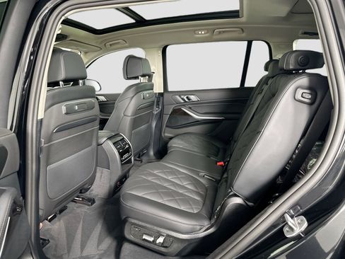 Certified 2026 BMW X7 xDrive40i w/ Climate Comfort Package image 16