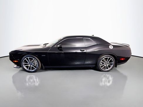 Used 2023 Dodge Challenger R/T w/ Plus Package image 6
