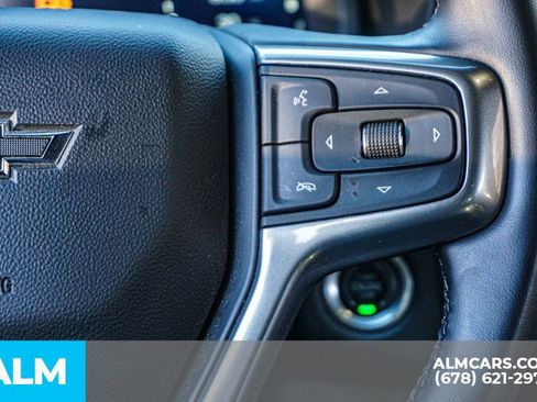 Used 2023 Chevrolet Tahoe Z71 image 32