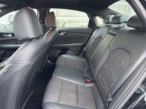 Used 2023 Kia Forte GT-Line image 19