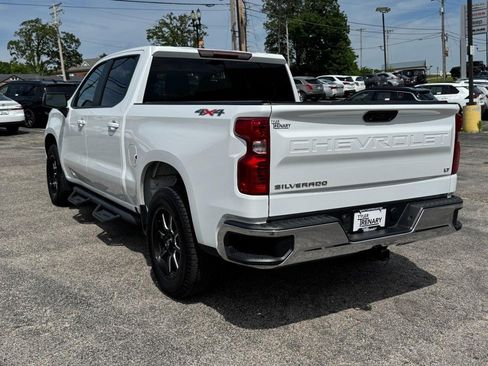 Used 2022 Chevrolet Silverado 1500 LT AWD/4WD image 7