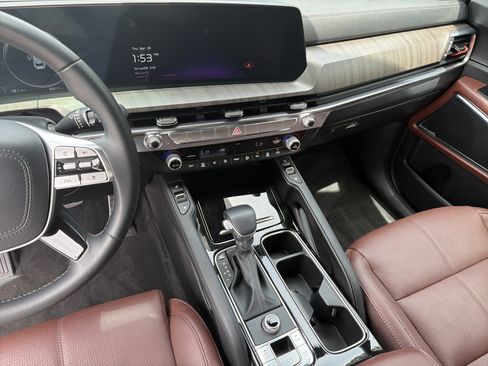 Used 2024 Kia Telluride SX FWD image 34