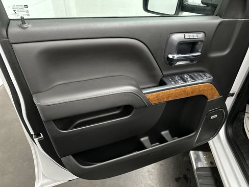 Used 2019 Chevrolet Silverado 3500 High Country w/ Duramax Plus Package image 23